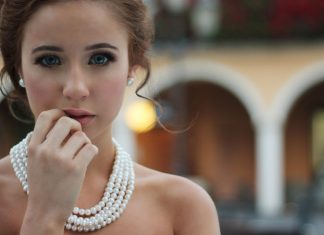 Tips-to-Know-Pearls-in-Antique-&-Vintage-Jewelry-on-civicdaily