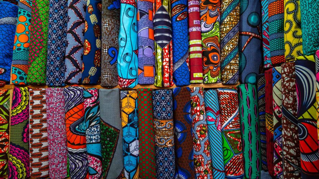 Online-Shopping-for-Women’s-Clothing-and-Products-on-CivicDaily