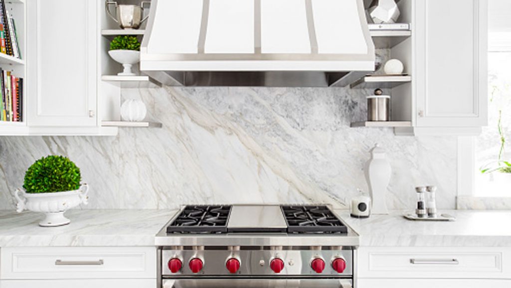 What-You-Should-Know-About-the-Modern-Range-Hoods-on-civicdaily