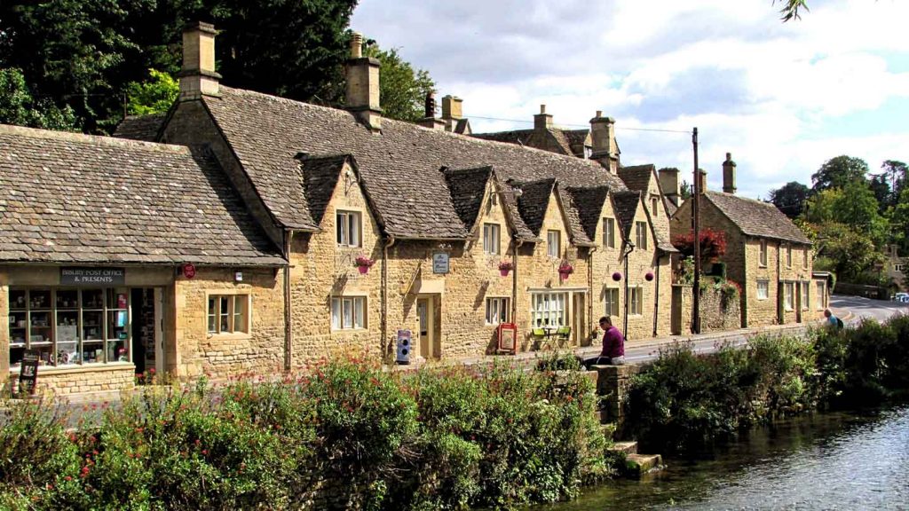 Tips-to-Sell-the-House-Faster-When-It’s-In-Foreclosure-on-civicdaily