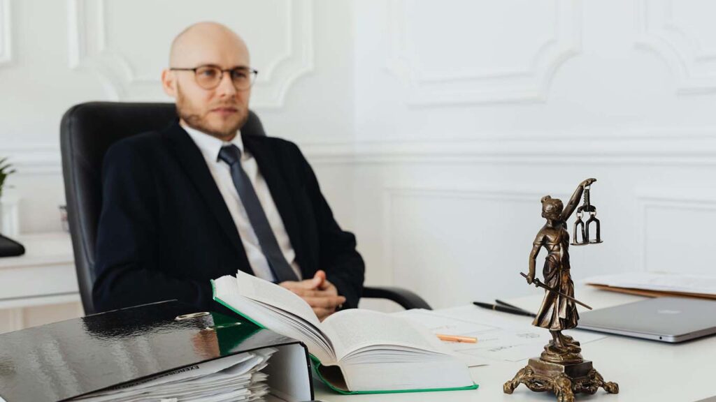 Why Should You Hire An Auto Accident Lawyer After A Serious Crash Why Should You Hire An Auto Accident Lawyer After A Serious Crash on civicdaily